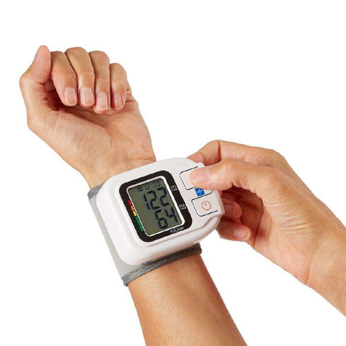 Digital-Blood-Pressure-Wrist-Cuff